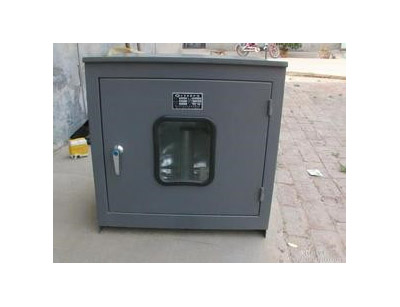 儀(yí)表保護保溫箱(xiāng)