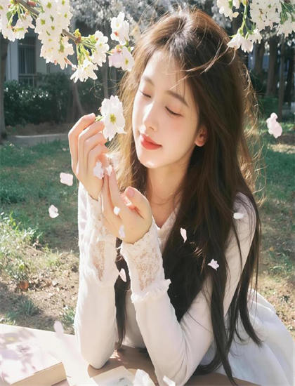 《我的白眼狼女儿》的文化批评：的视觉特效与美术设计 认识艺术的文化教育功能